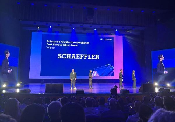 Award-Gewinn, Vortrag und Roundtable in Den Haag